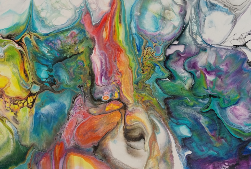 Abstrakte Malerei mit lebhaften Wirbeln und Farbspritzern, darunter Rot, Blau, Gelb, Grün und Violett, die sich zu fließenden, organischen Mustern verbinden, die an marmorierte Oberflächen oder fließendes Wasser erinnern.